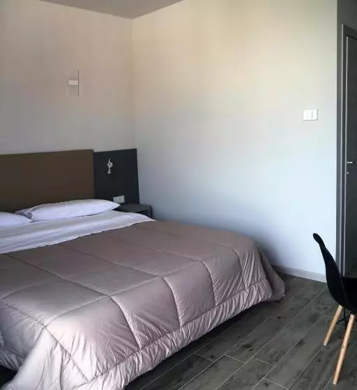 ペンション Donati Business Rooms