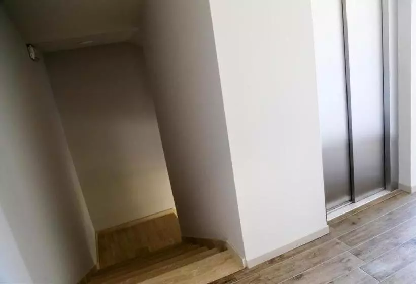 ペンション Donati Business Rooms