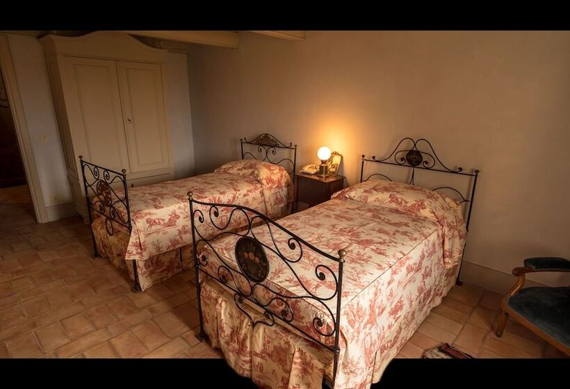 پانسیون Villa Chiusano