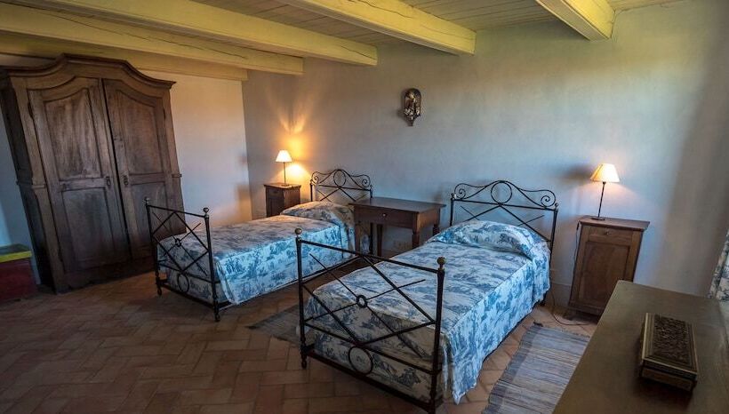 پانسیون Villa Chiusano