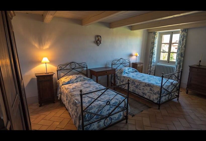 پانسیون Villa Chiusano