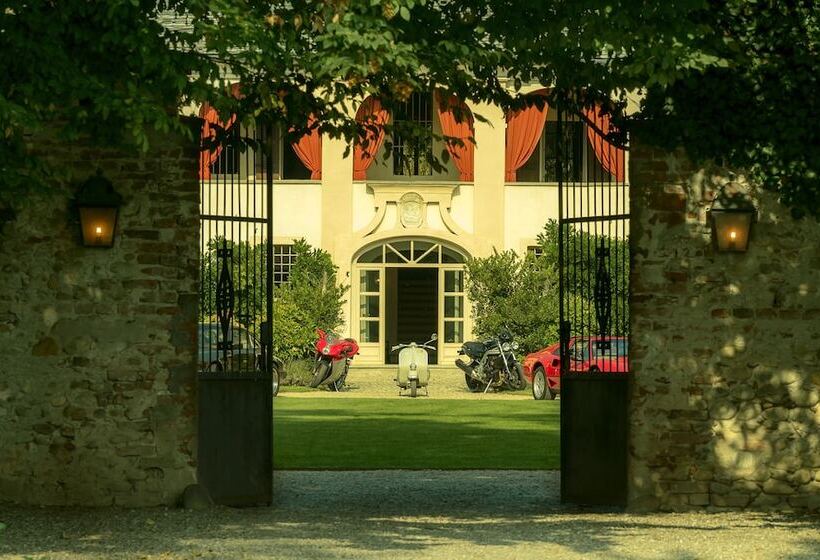 پانسیون Villa Chiusano