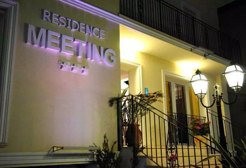 Residence Meeting