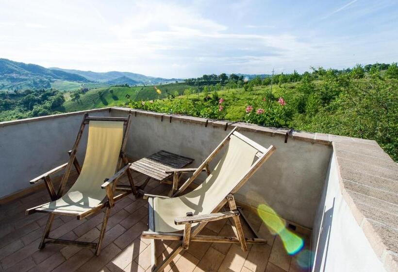 호텔 Agriturismo La Corte Del Lupo