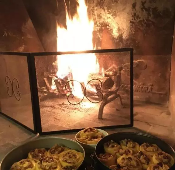 ホテル Agriturismo La Corte Del Lupo