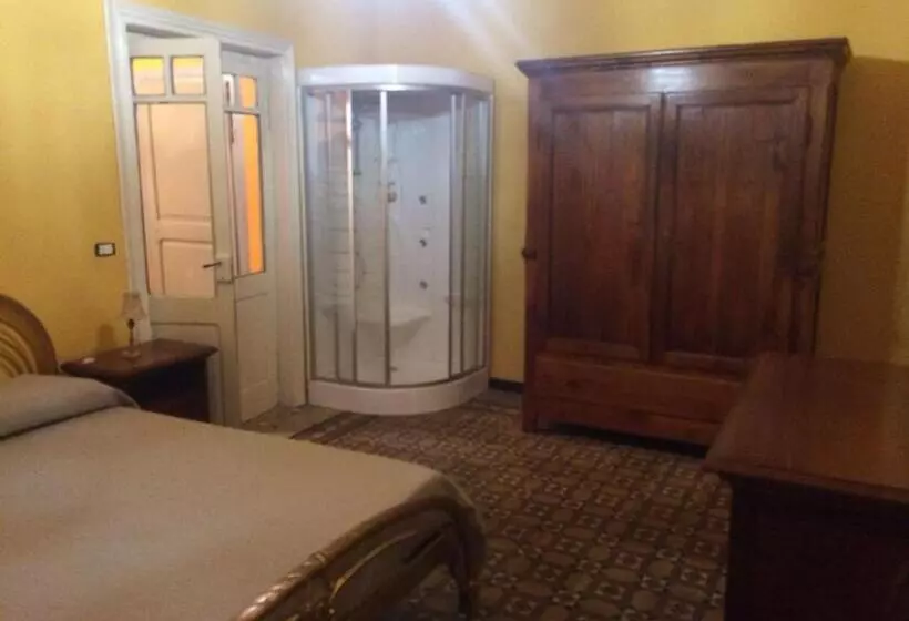 ホテル Agriturismo Ristorante Albachiara