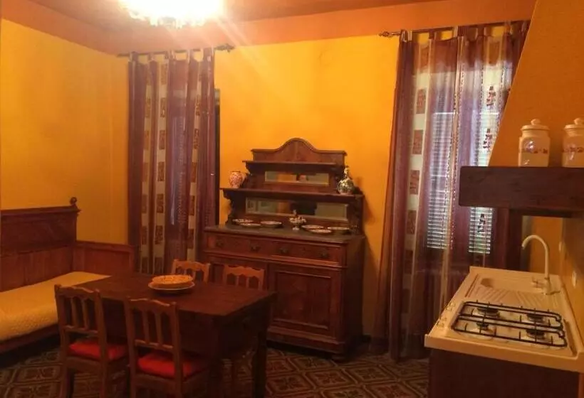 ホテル Agriturismo Ristorante Albachiara