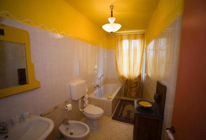 ホテル Agriturismo Ristorante Albachiara