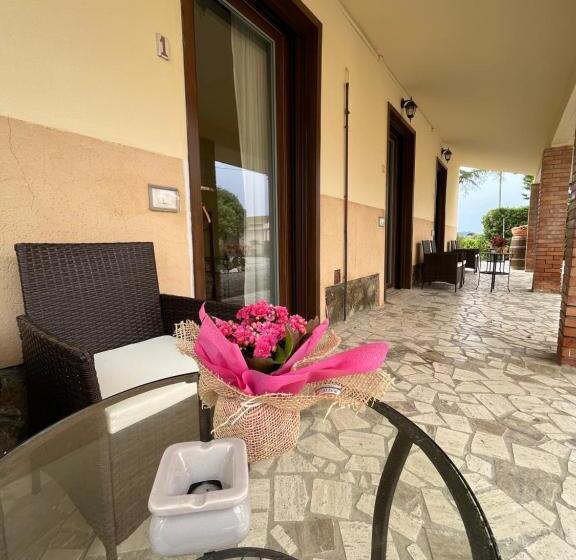 Отель Agriturismo Santa Lucia