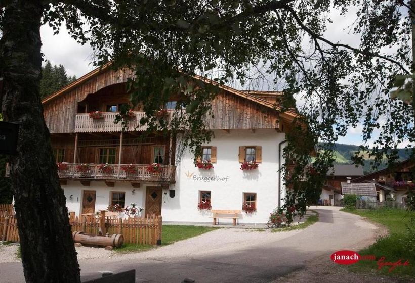 Отель Bruggerhof Prags