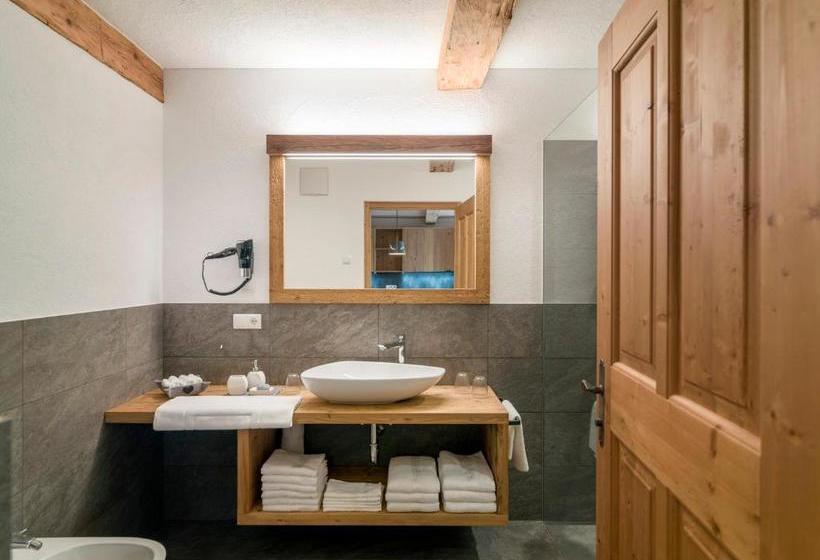 Отель Bruggerhof Prags