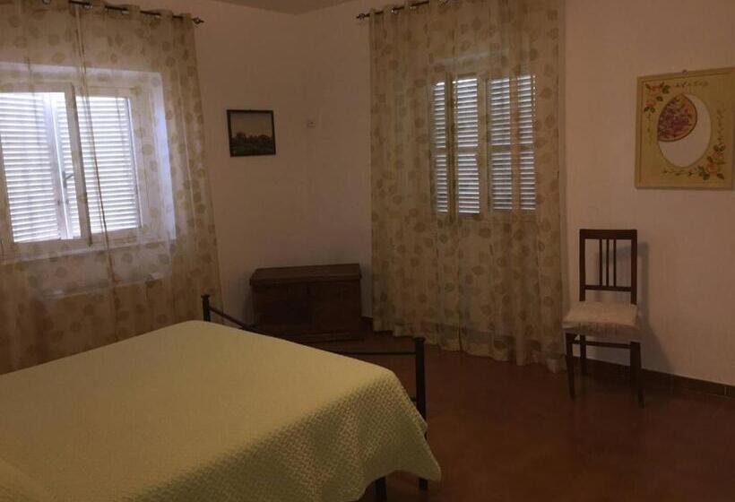 فندق Casale Gli Ulivi