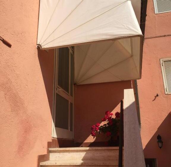 فندق Casale Gli Ulivi