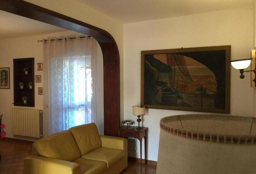 فندق Casale Gli Ulivi