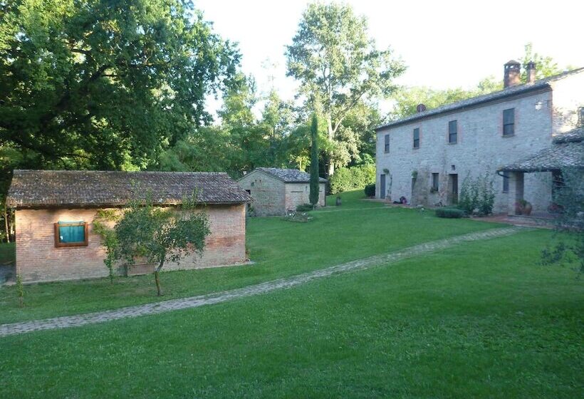 Отель Il Molinaccio Di Montepulciano