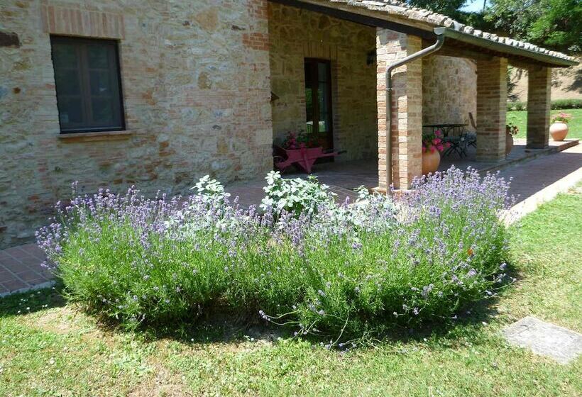 Отель Il Molinaccio Di Montepulciano