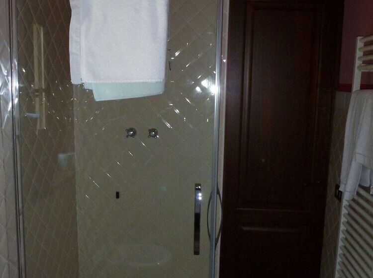 Отель Il Molinaccio Di Montepulciano