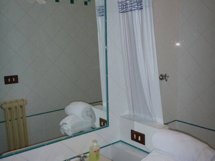 Отель Il Molinaccio Di Montepulciano