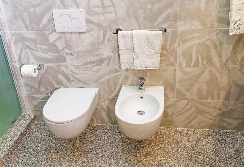 Hotelli Villa Mandrioli