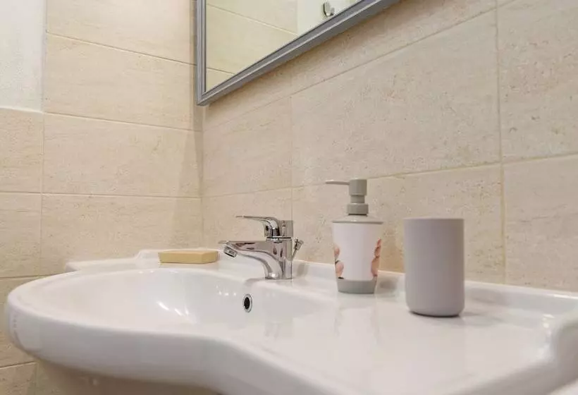 Hotelli Villa Mandrioli