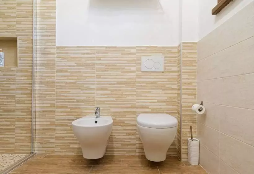 Hotelli Villa Mandrioli