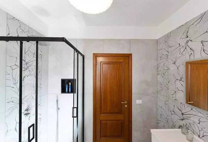 Hotelli Villa Mandrioli