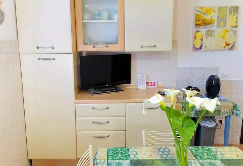 Hotelli Villa Mandrioli