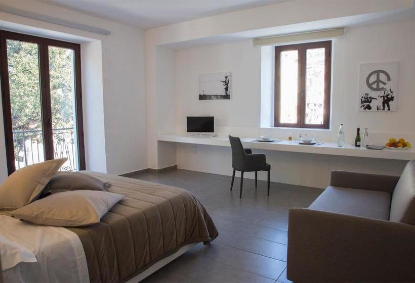 بنسيون La Chambre