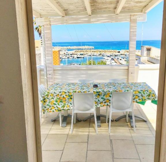 Pensjonat B&b La Terrazza Sul Porto