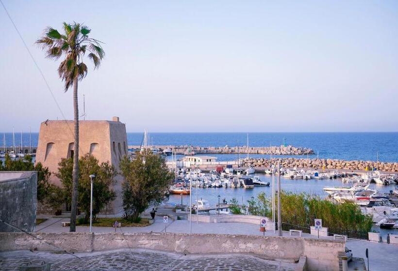 Pensjonat B&b La Terrazza Sul Porto