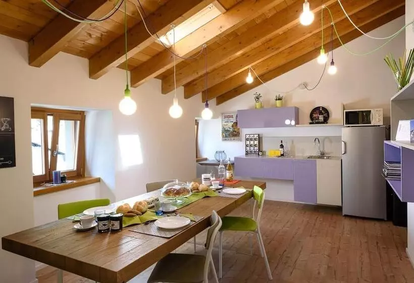 Majatalo Le Stanze Del Trenino Rosso