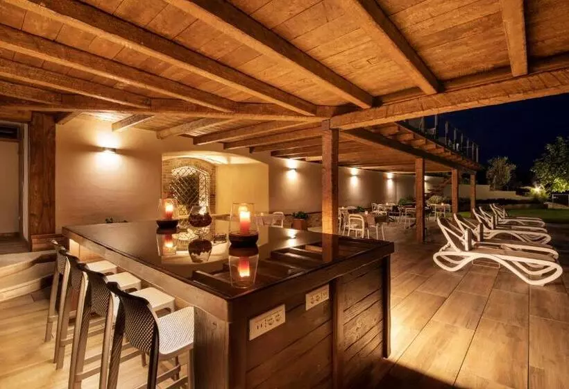 Hotelli Agrirelais Collelago