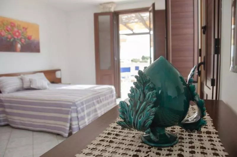 ホテル Agriturismo Lu Puzzu
