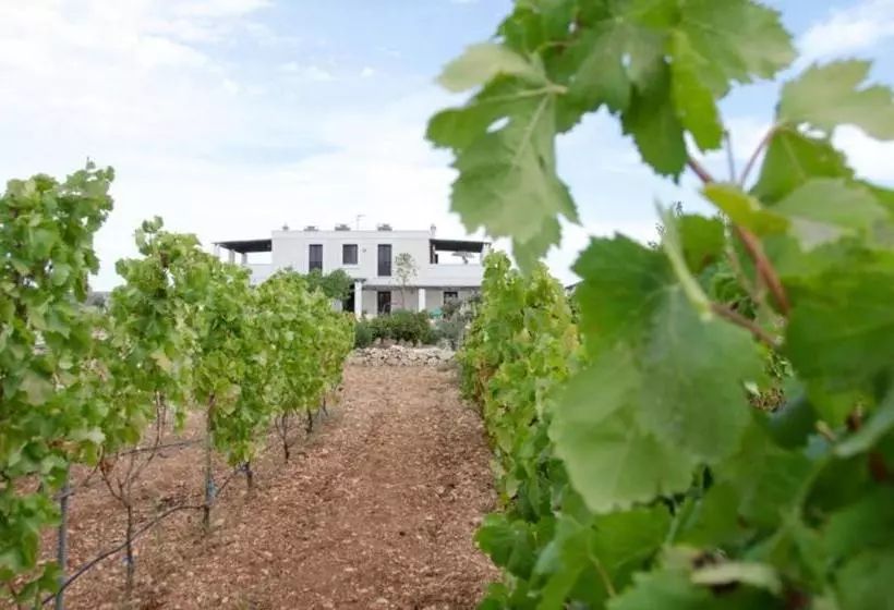 ホテル Agriturismo Lu Puzzu