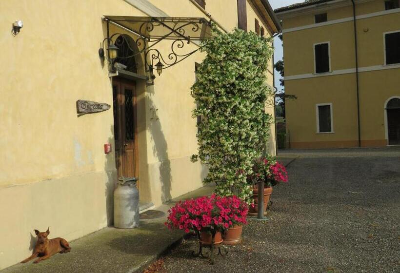 فندق Agriturismo Rivieraoglio