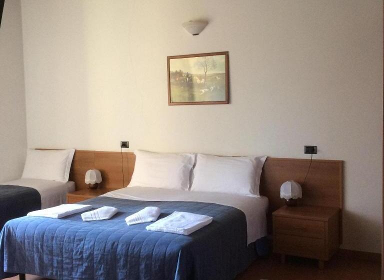 فندق Agriturismo Rivieraoglio