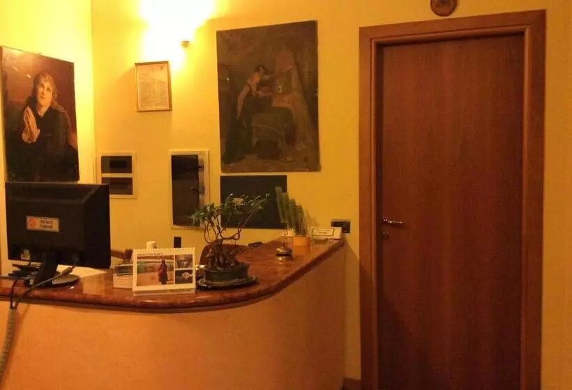 ホテル Agriturismo Rivieraoglio