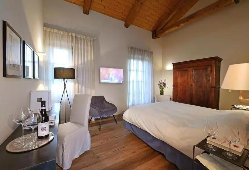 ホテル Cascina Alberta