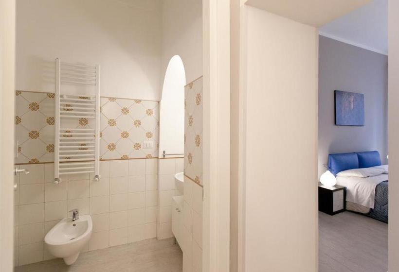 ペンション Borooms