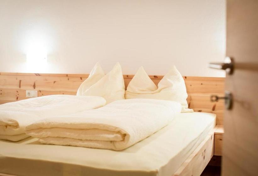 Отель Brugger Hof