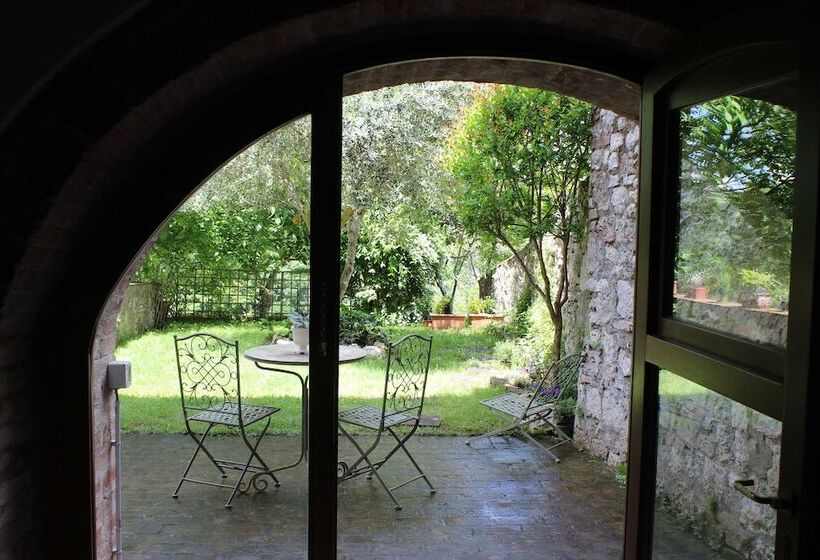 פנסיון Guest House Il Giardino