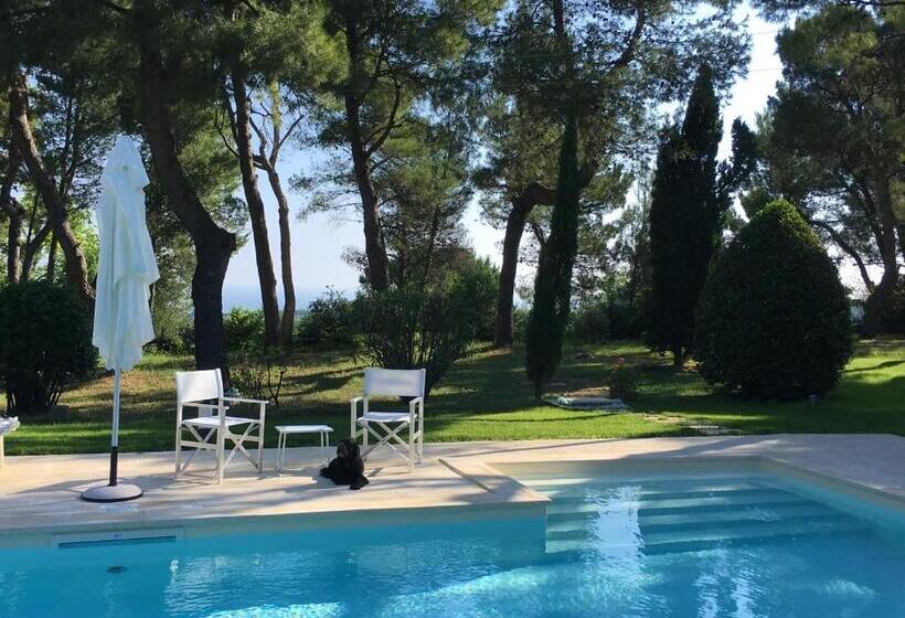 פנסיון Il Colle Delle Terrazze