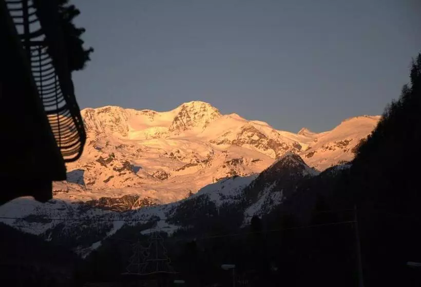 R.t.a. Hotel Monte Rosa