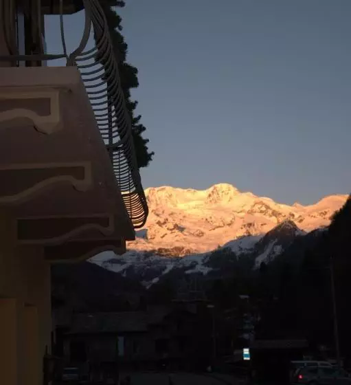 R.t.a. Hotel Monte Rosa