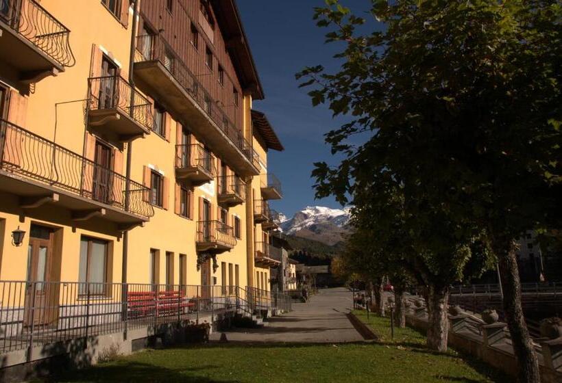 R.t.a. Hotel Monte Rosa