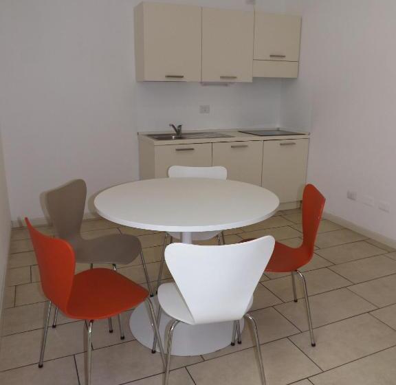 Bb Hotels Aparthotel Visconti