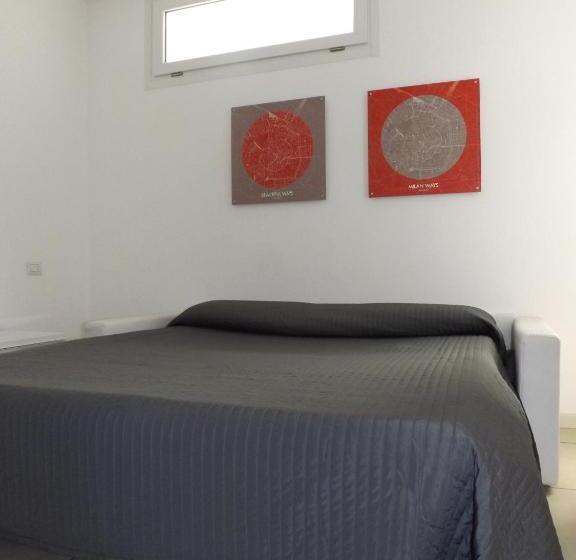 Bb Hotels Aparthotel Visconti