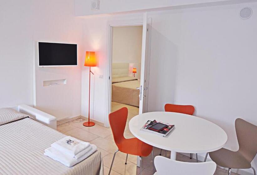 Bb Hotels Aparthotel Visconti