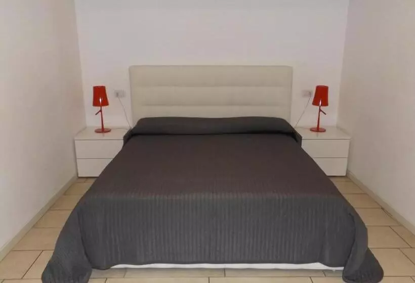 Bb Hotels Aparthotel Visconti