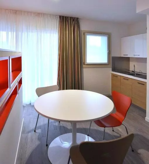Bb Hotels Aparthotel Visconti